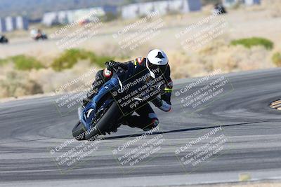 media/Feb-03-2024-SoCal Trackdays (Sat) [[767c60a41c]]/3-Turn 4 (1020am)/